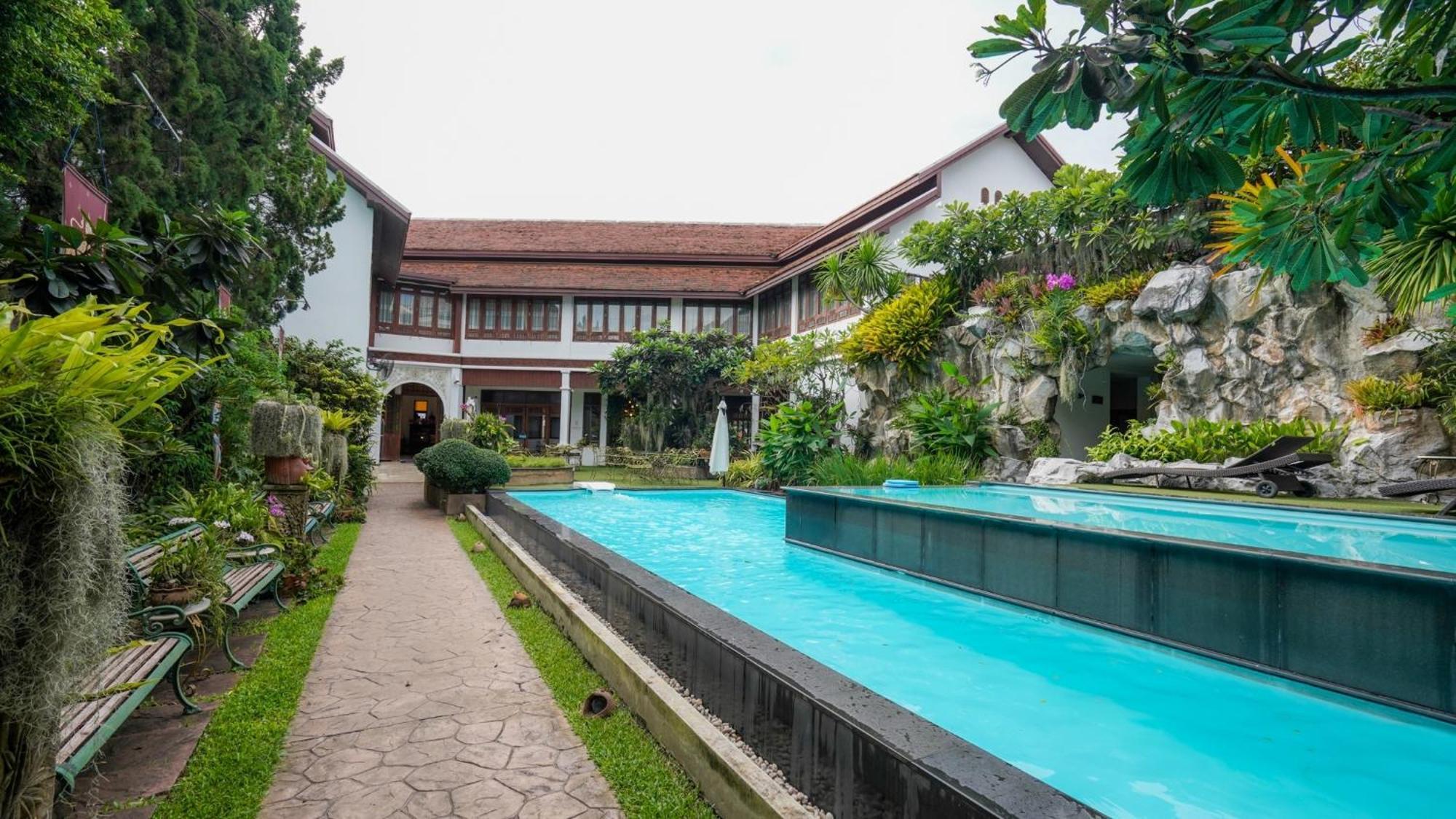 Kodchasri Thani Hotel Chiangmai Chiang Mai Exteriör bild