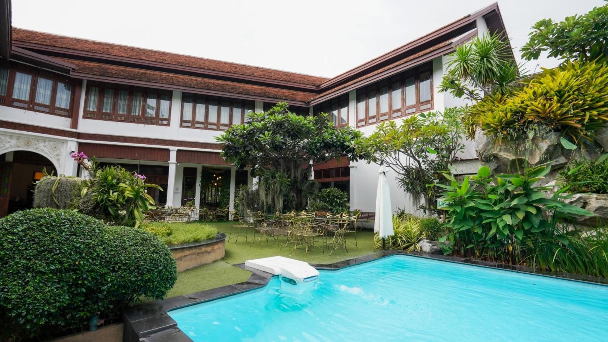 Kodchasri Thani Hotel Chiangmai Chiang Mai Exteriör bild
